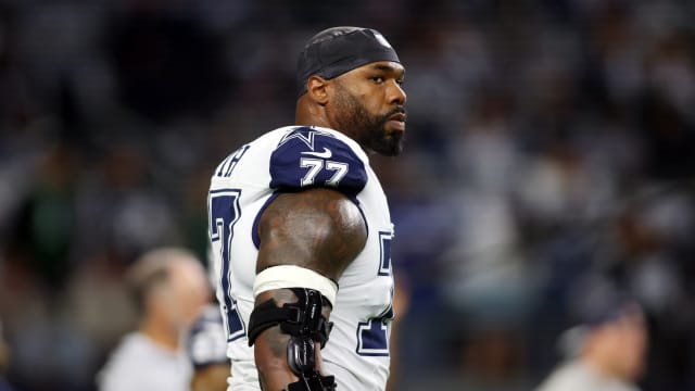LT Tyron Smith